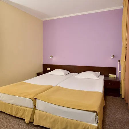 Szálloda Snezhanka 3*