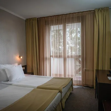 Szálloda Snezhanka 3*