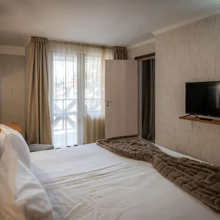 Snezhanka Hotel