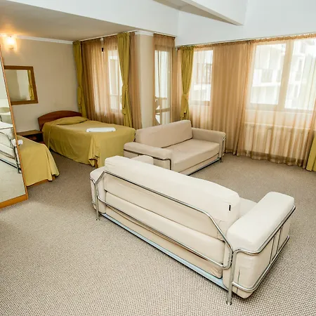 Otel Snezhanka Pamporovo
