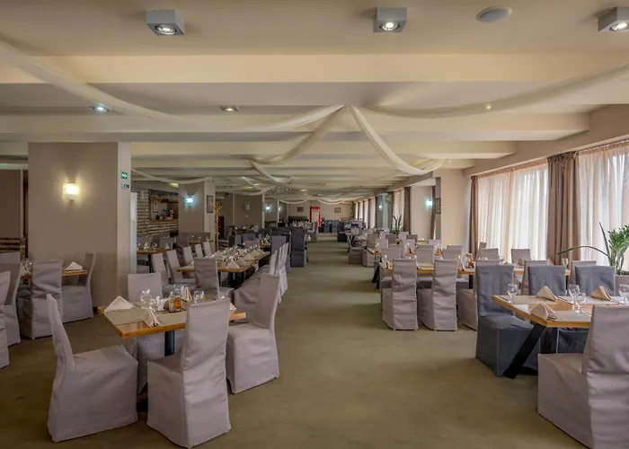 Хотел Snezhanka Пампорово